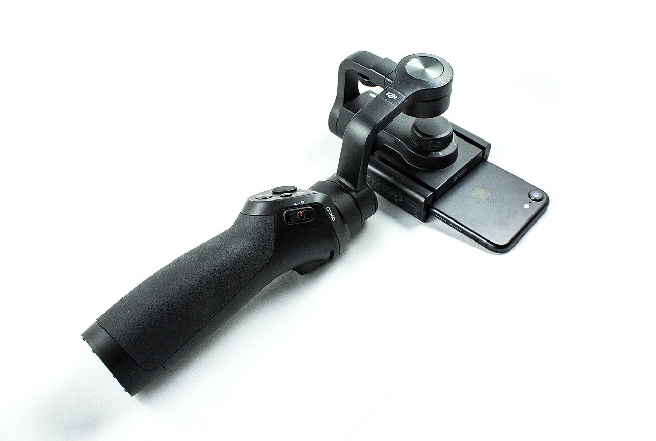 DJI Osmo Mobile 7