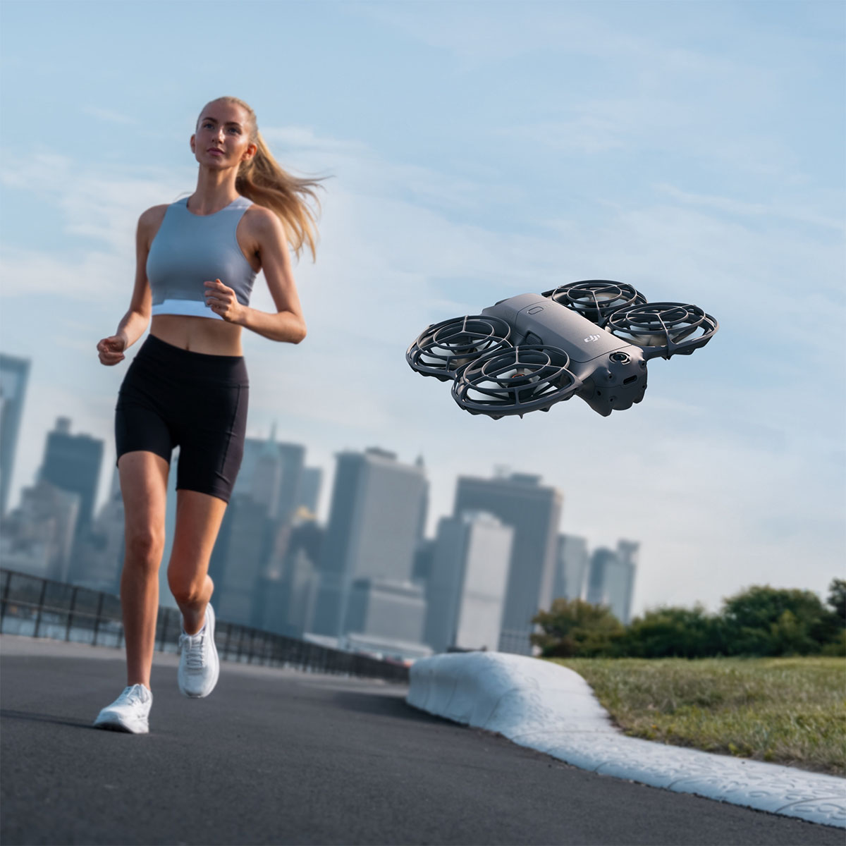 DJI Neo 2 Fly More Combo